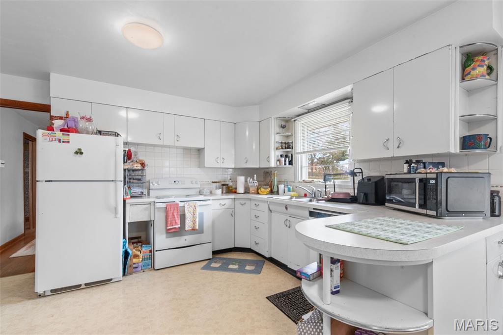 960 Chesterfield Parkway E