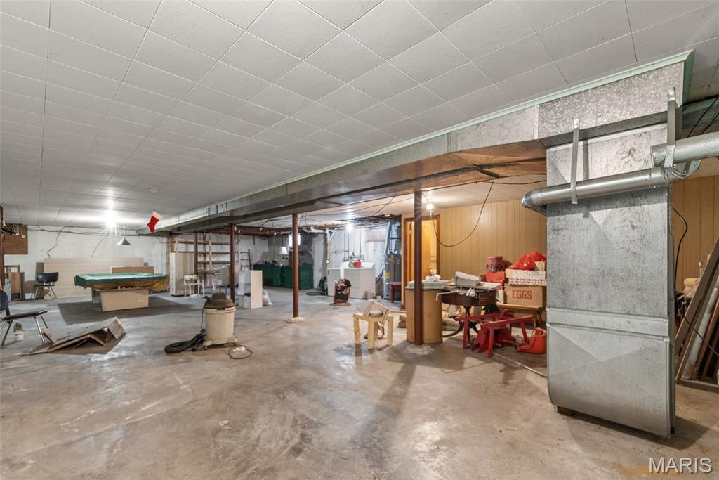 960 Chesterfield Parkway E