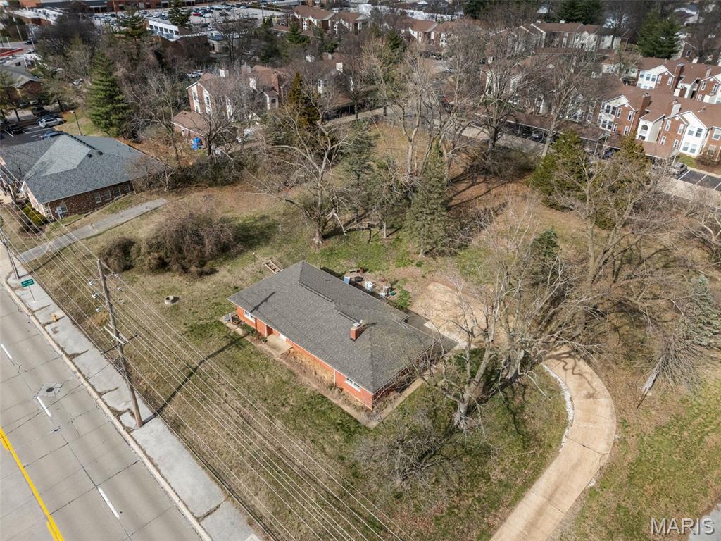 960 Chesterfield Parkway E