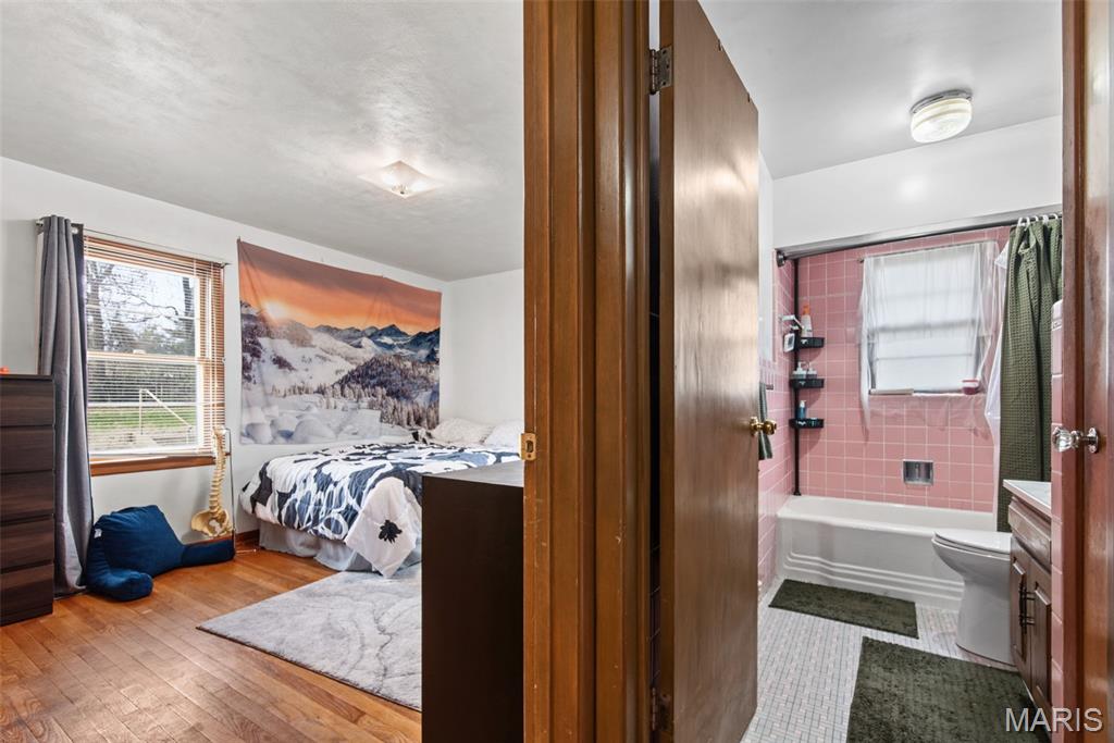 960 Chesterfield Parkway E