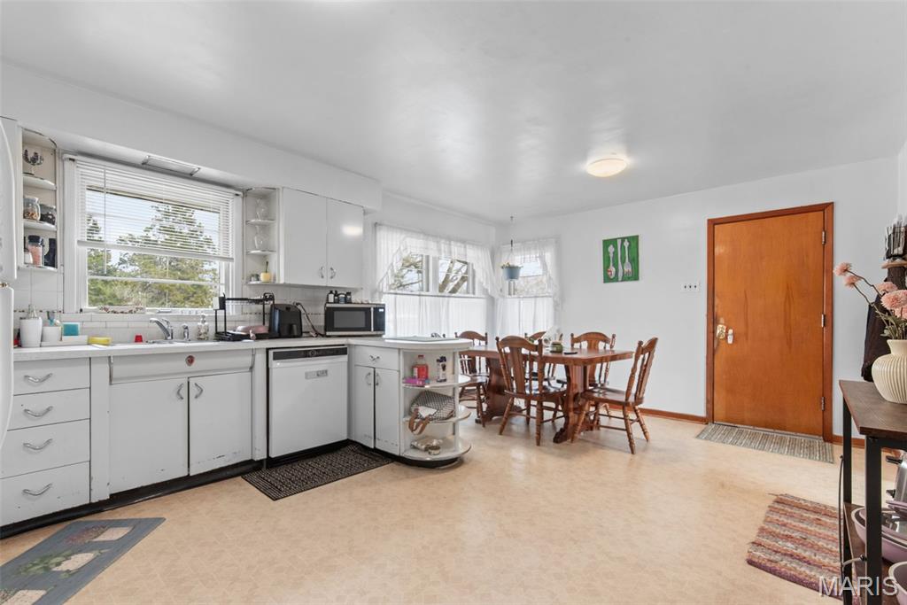 960 Chesterfield Parkway E