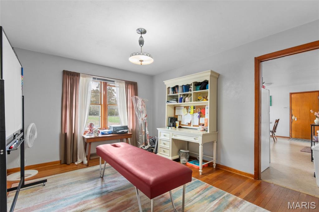 960 Chesterfield Parkway E