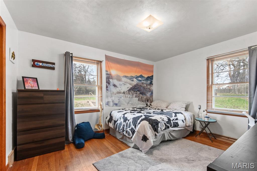 960 Chesterfield Parkway E