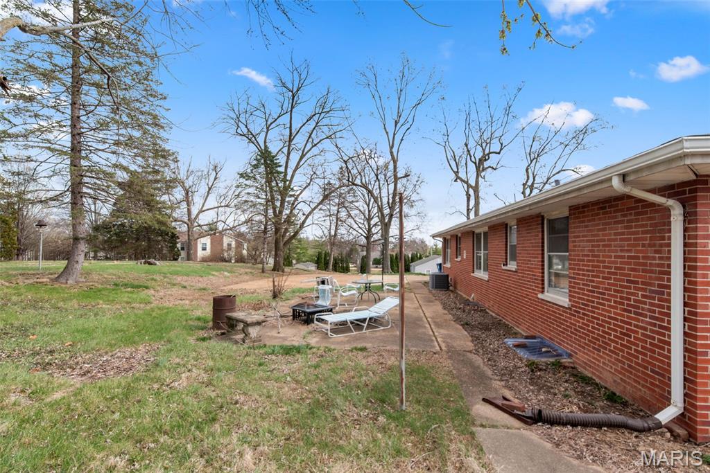 960 Chesterfield Parkway E