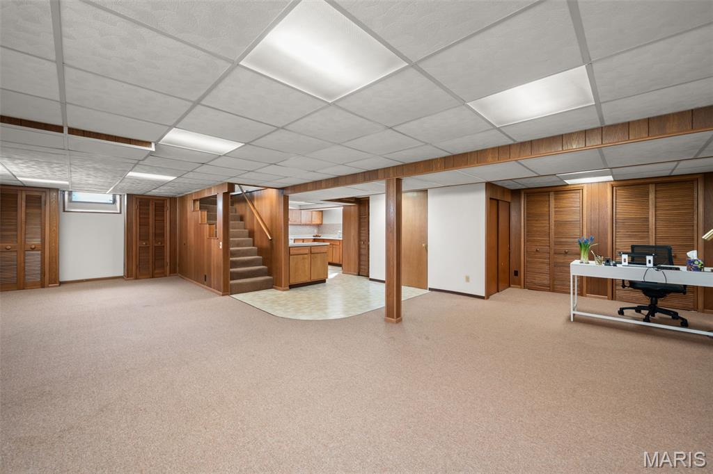 5662 Tholozan Avenue