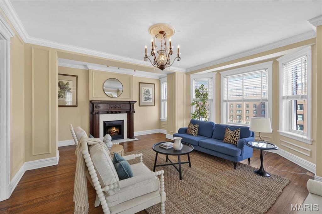 4954 Lindell Boulevard Unit: 6E