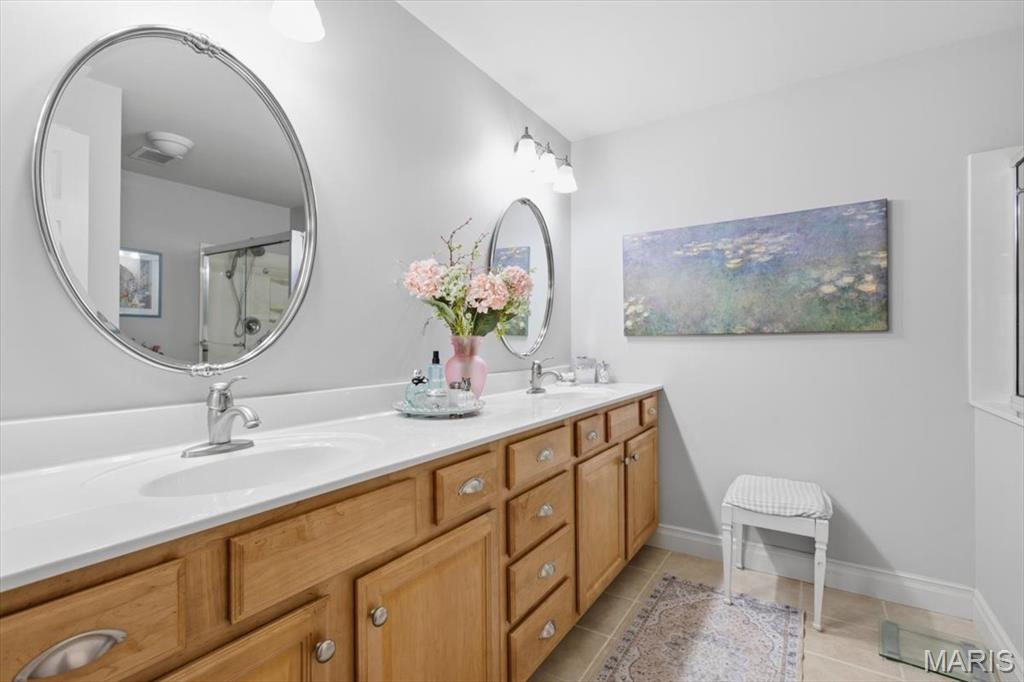 1512 Bedford Forge Court Unit: 15