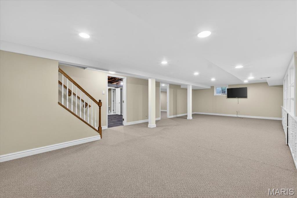 26 Narragansett Drive
