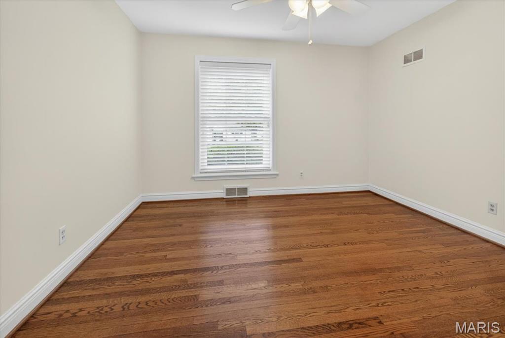 26 Narragansett Drive
