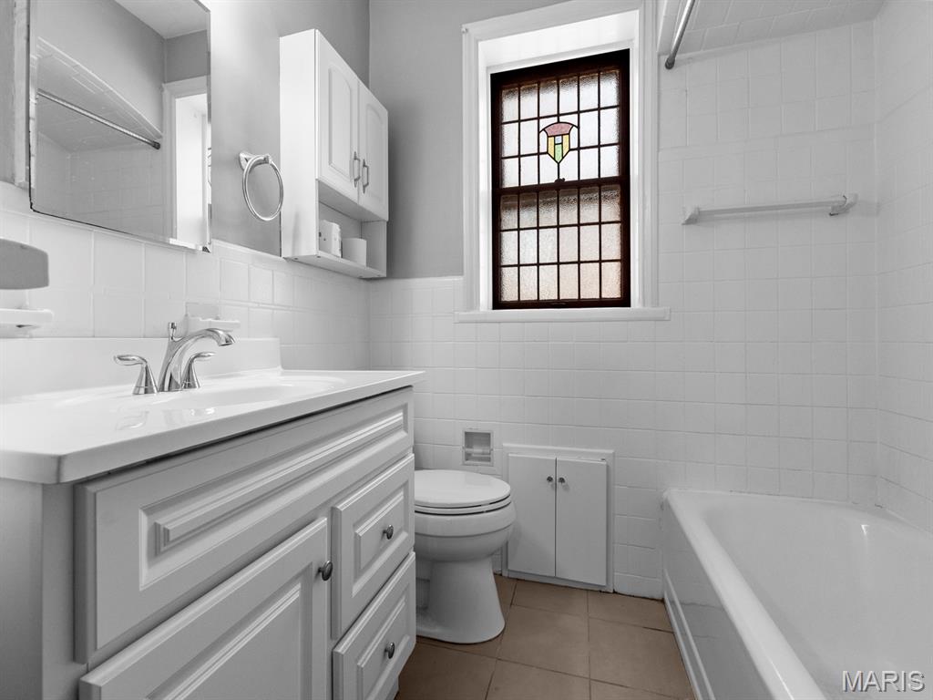 7532 Cromwell Dr. Unit: 2N