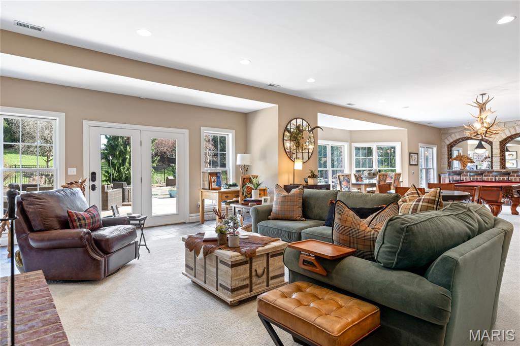 1215 Devonworth Drive