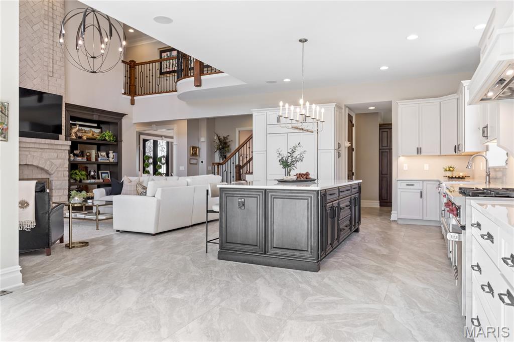 1215 Devonworth Drive