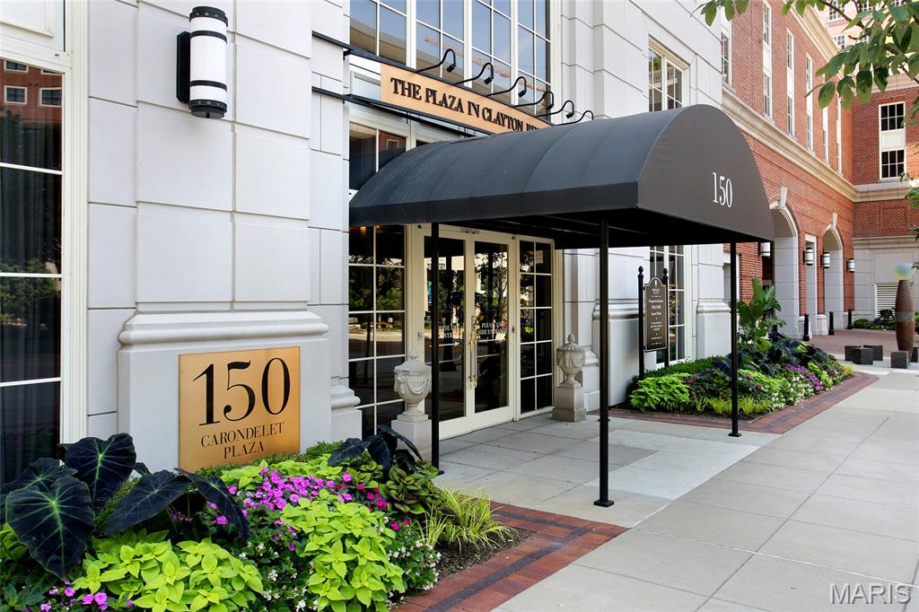 150 Carondelet Plaza Unit: 1301