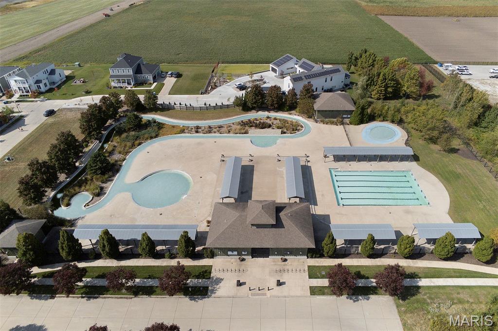 4044 Hempstead Street