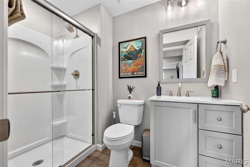 4044 Hempstead Street