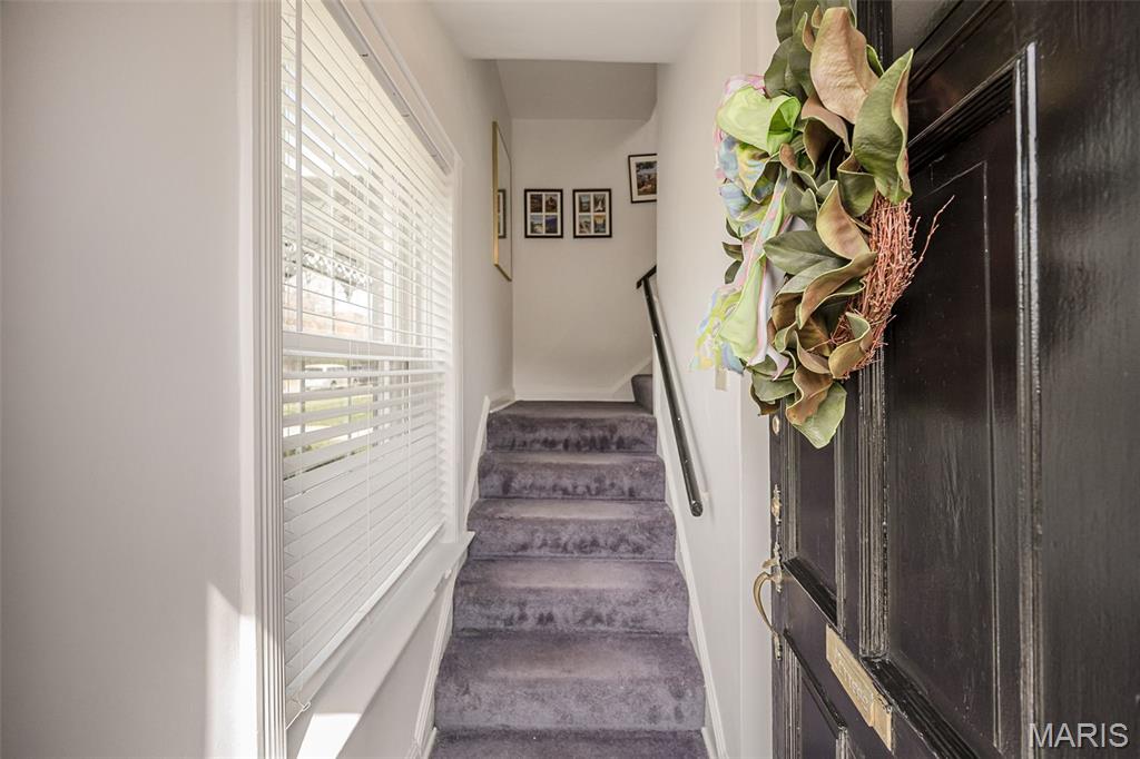 1034 E Linden Avenue