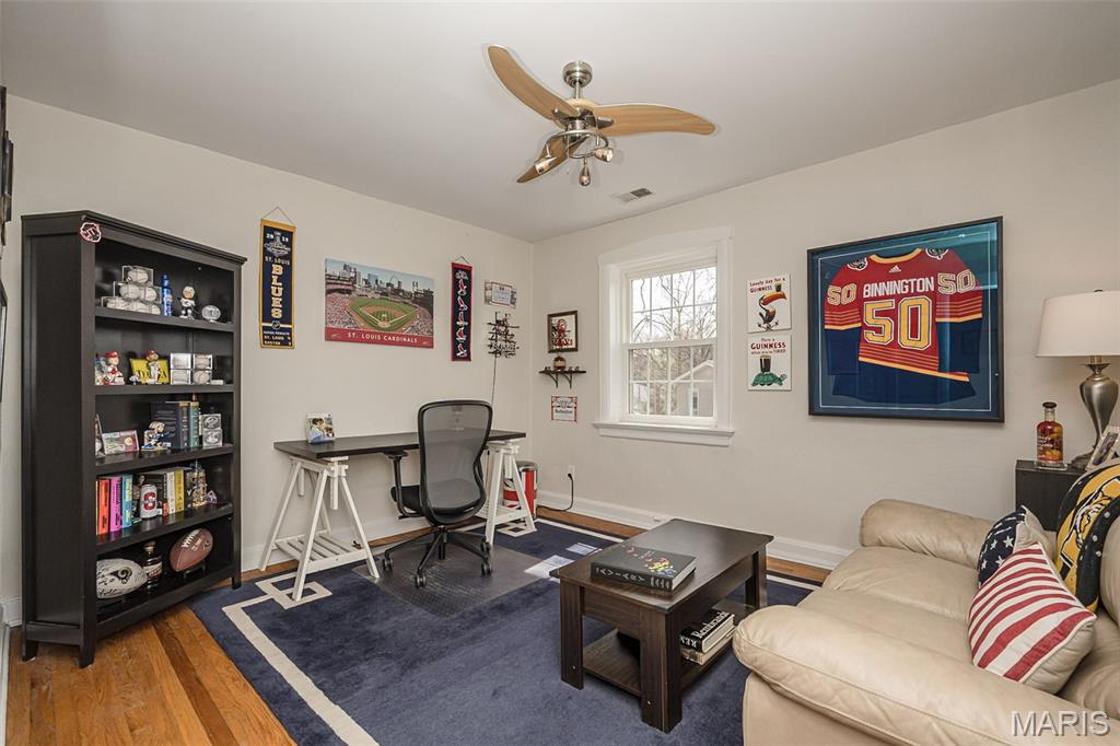 1034 E Linden Avenue