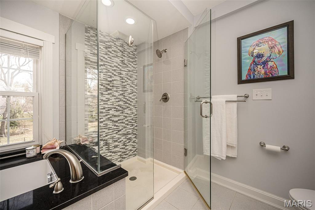 1034 E Linden Avenue