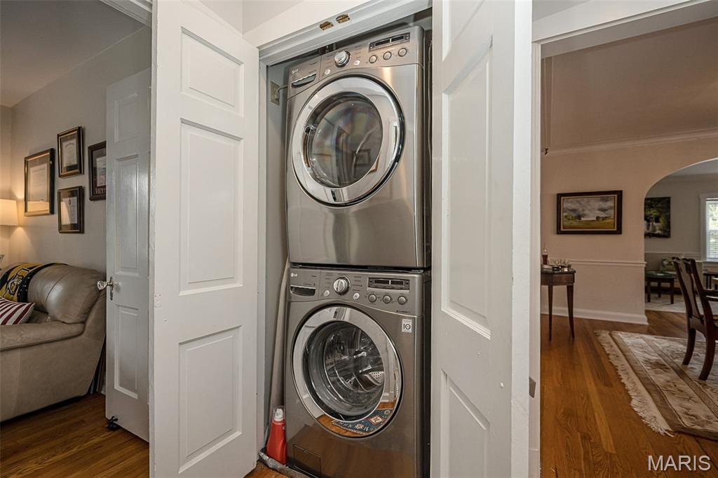 1034 E Linden Avenue