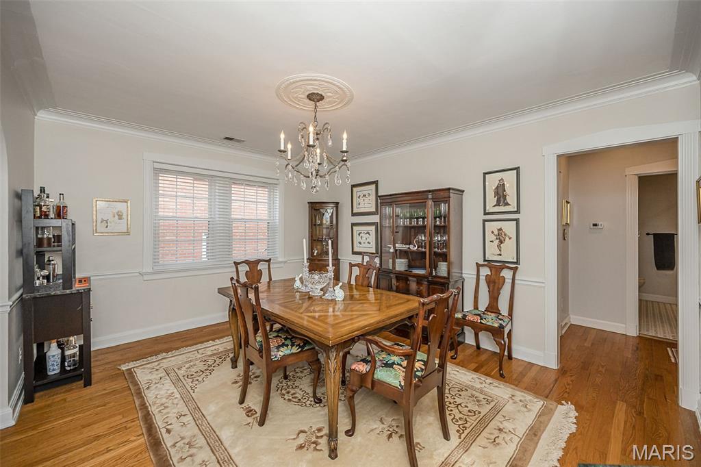 1034 E Linden Avenue