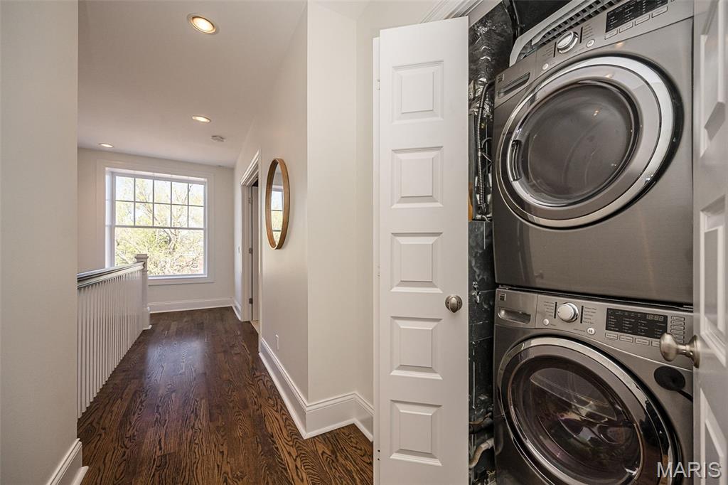 55 Maryland Plaza Unit: 2E