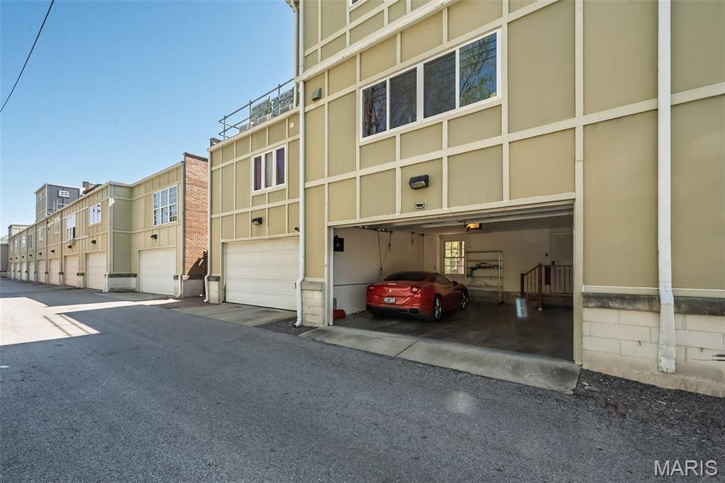 55 Maryland Plaza Unit: 2E