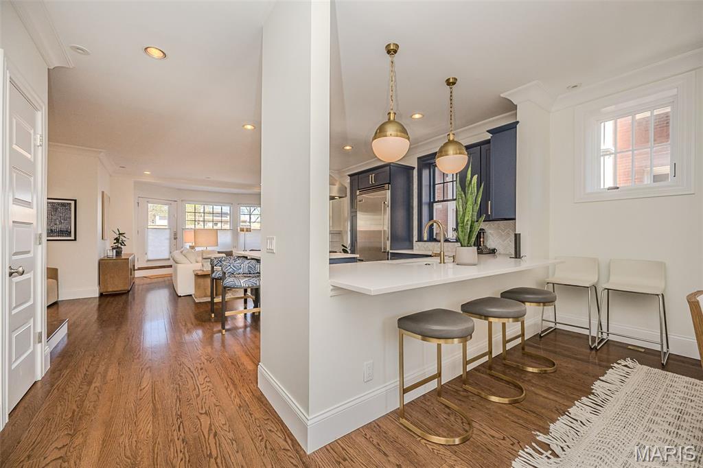 55 Maryland Plaza Unit: 2E