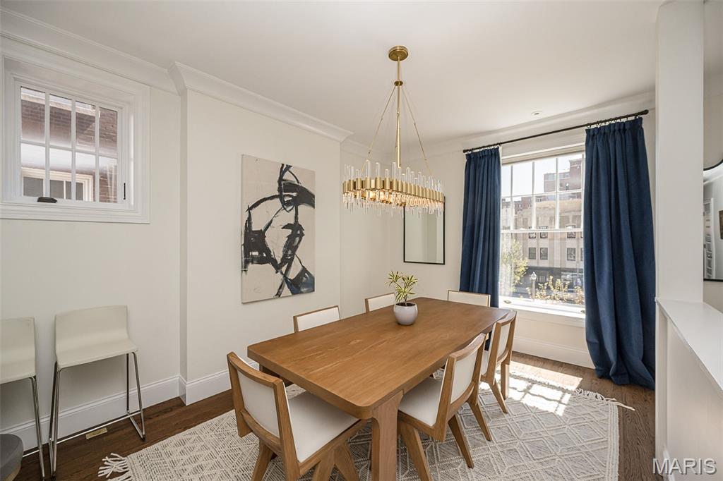 55 Maryland Plaza Unit: 2E