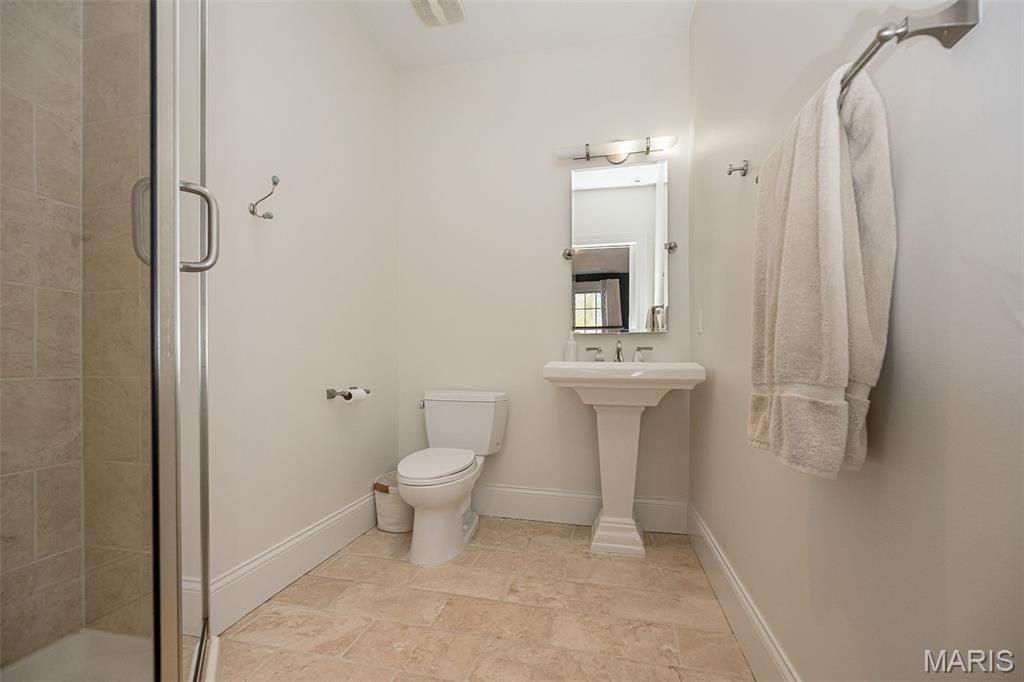 55 Maryland Plaza Unit: 2E