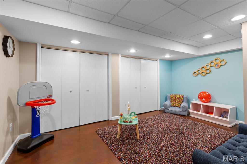 7567 Stanford Avenue