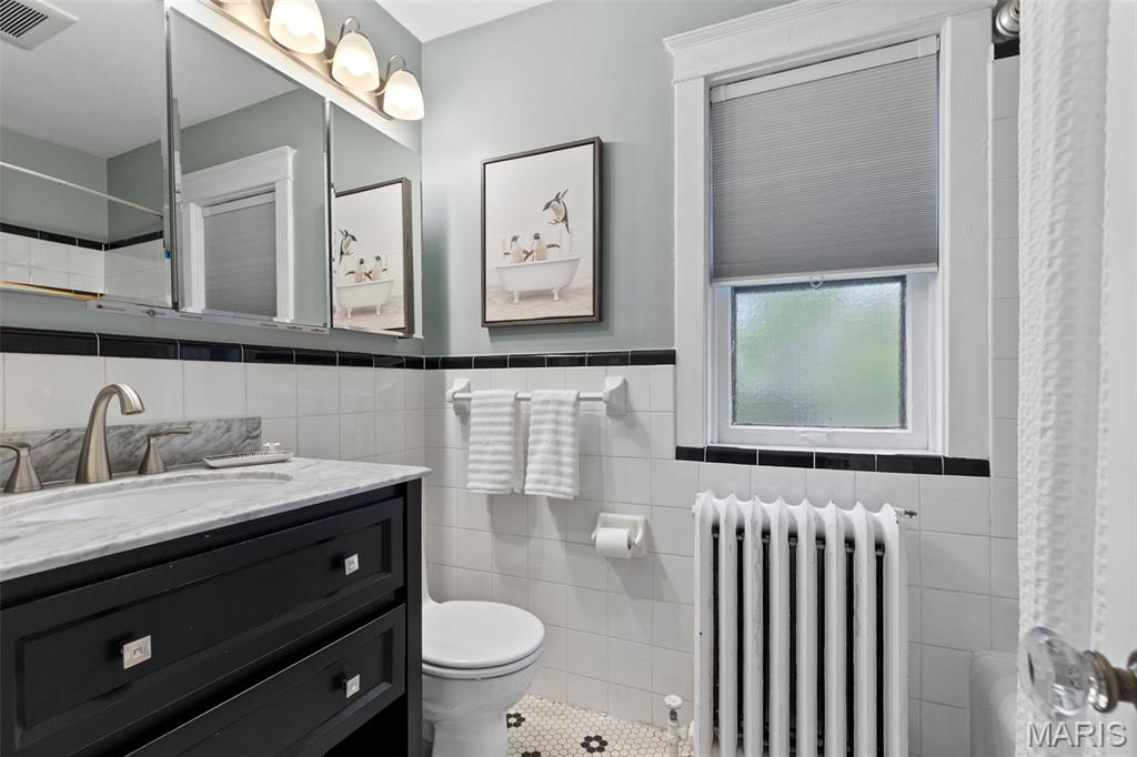 7567 Stanford Avenue