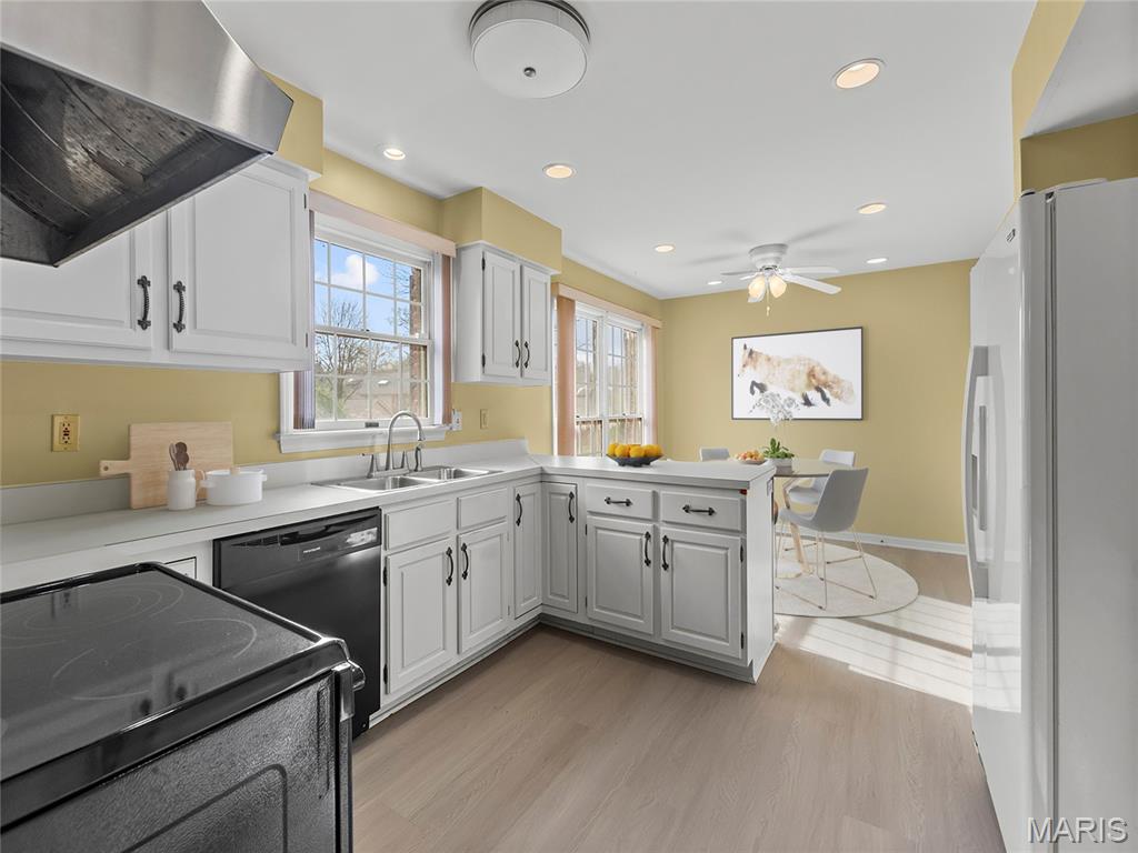 207 Ambridge Court Unit: 101