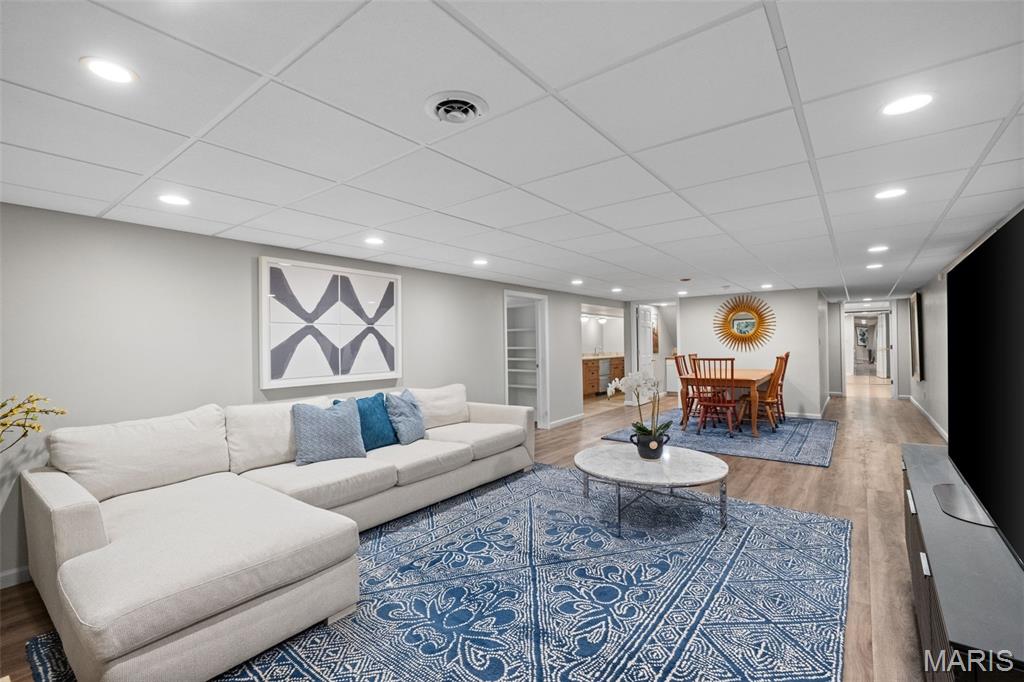 33 Gouvenor Lane