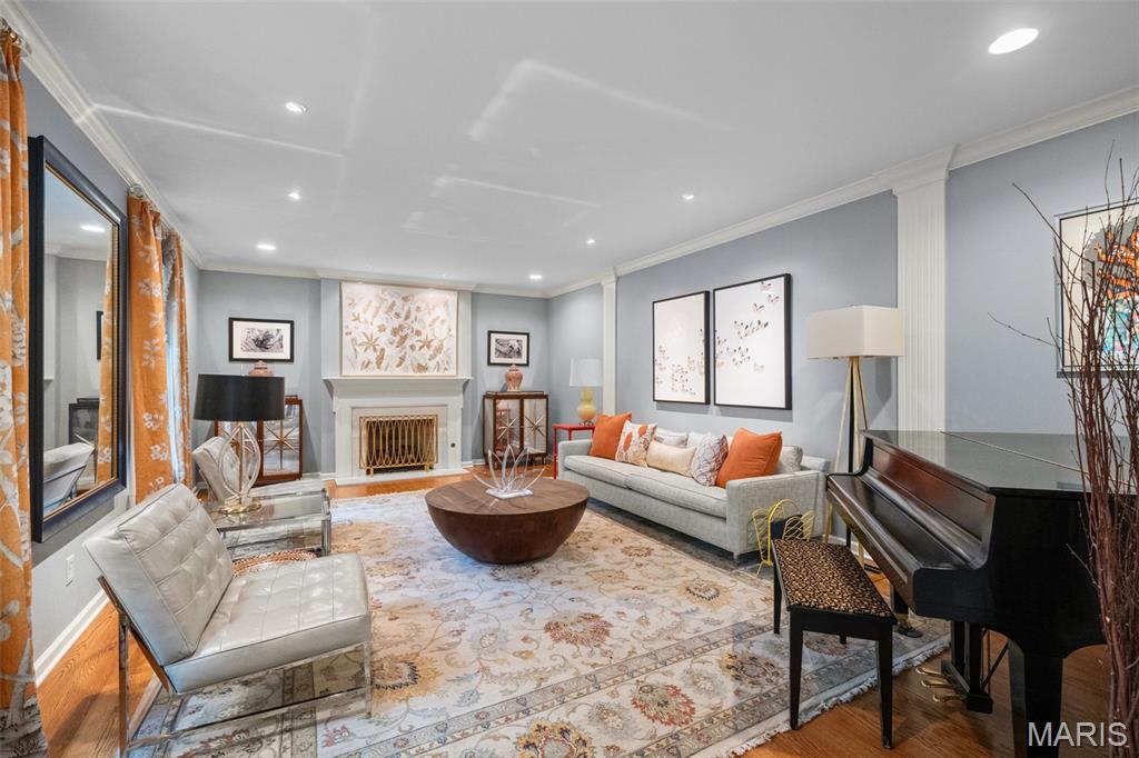 33 Gouvenor Lane