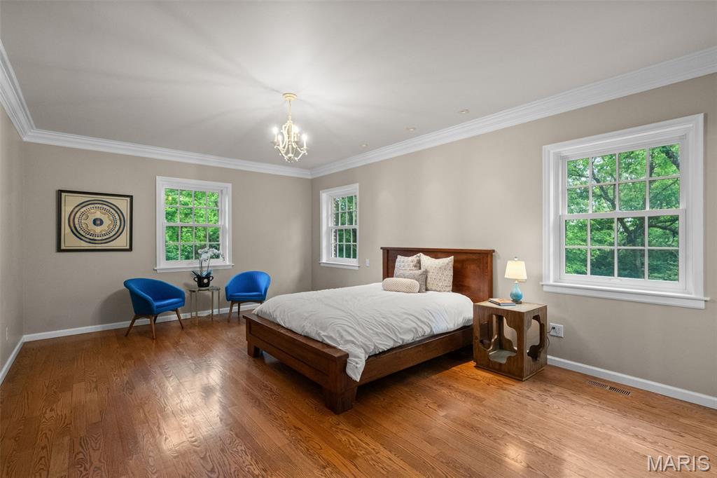 33 Gouvenor Lane