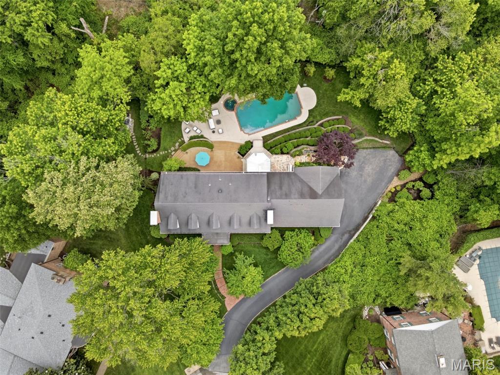 33 Gouvenor Lane
