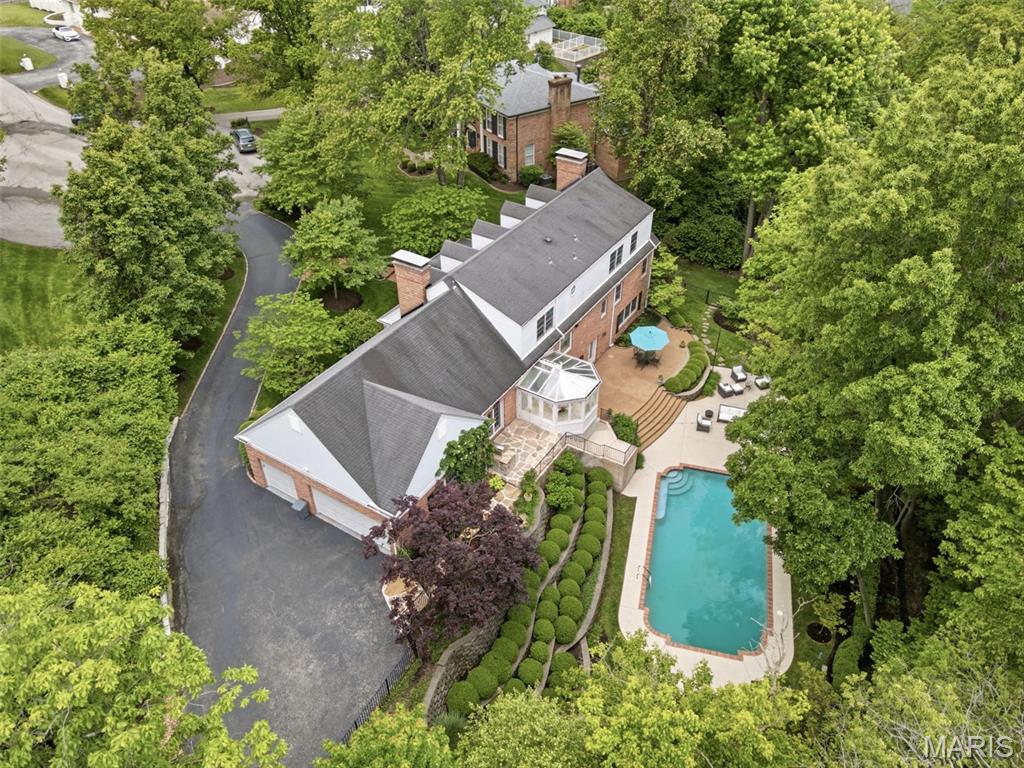 33 Gouvenor Lane