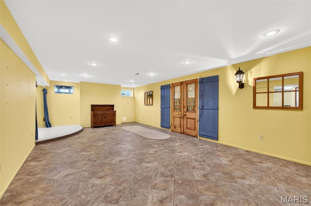 4361 Jones Lane
