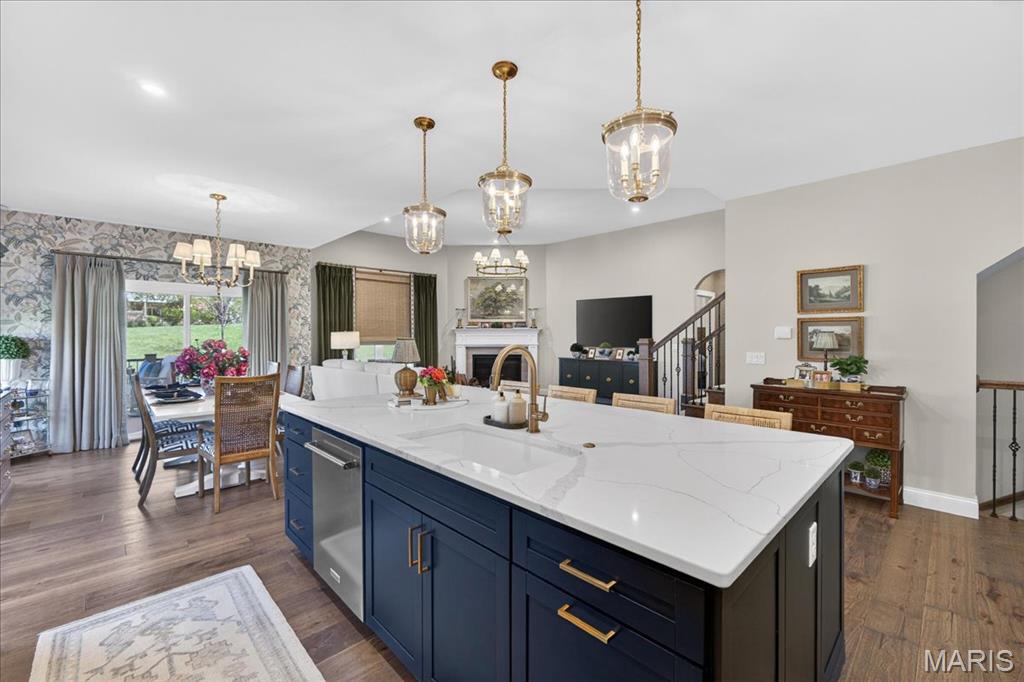 14702 Schoettler Grove Court