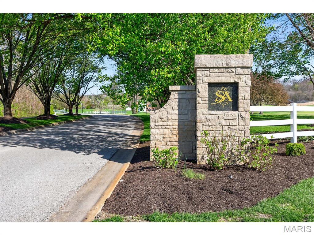 462 Hickory Trace Drive