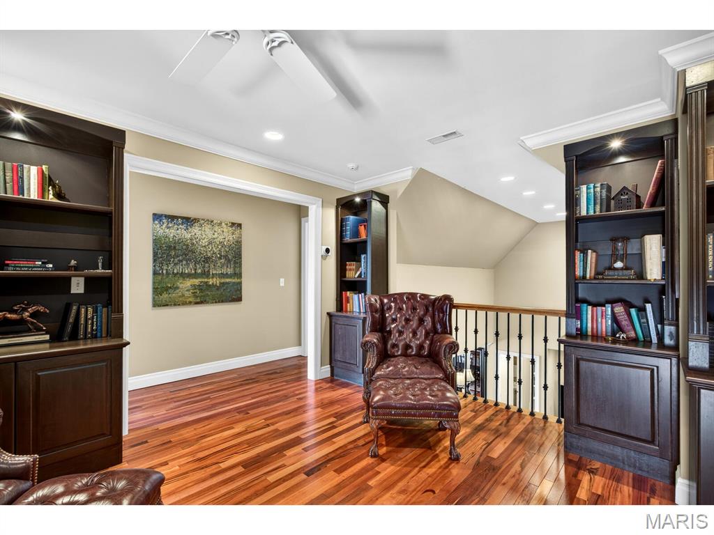 462 Hickory Trace Drive