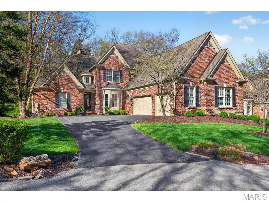 462 Hickory Trace Drive