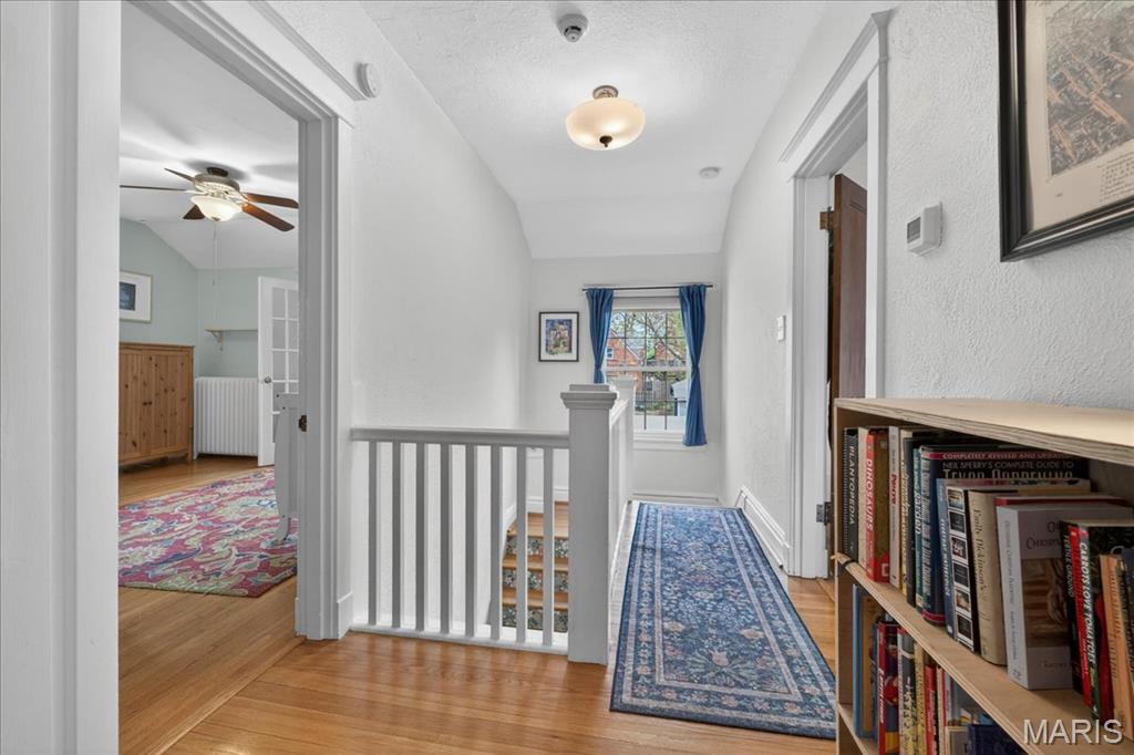 7487 Kingsbury Boulevard