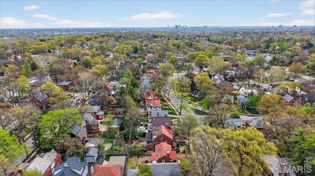 7487 Kingsbury Boulevard