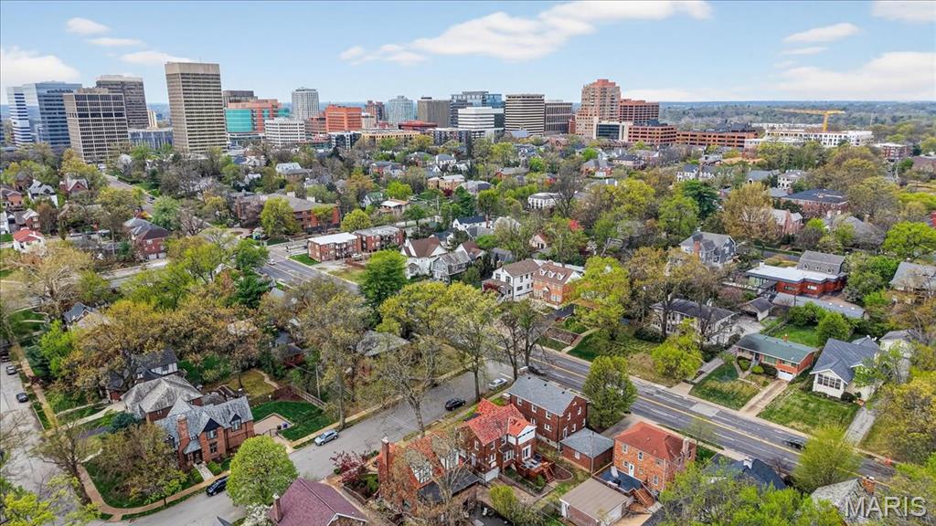 7487 Kingsbury Boulevard