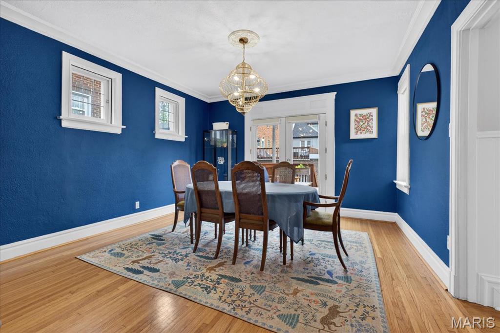 7487 Kingsbury Boulevard