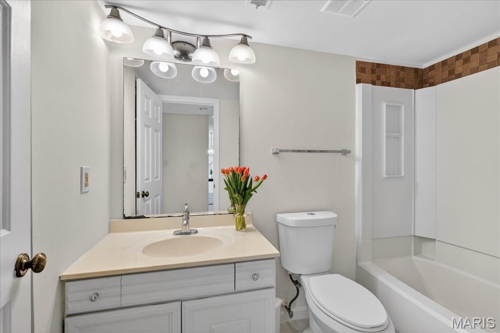 9028 Cardinal Terrace