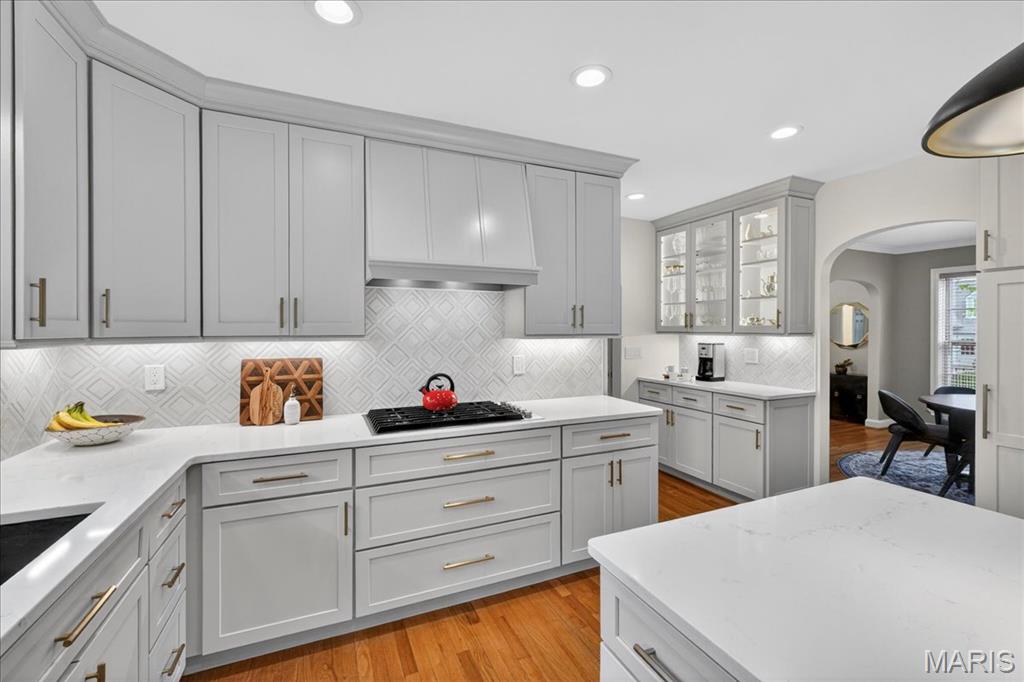 8104 Stratford Drive