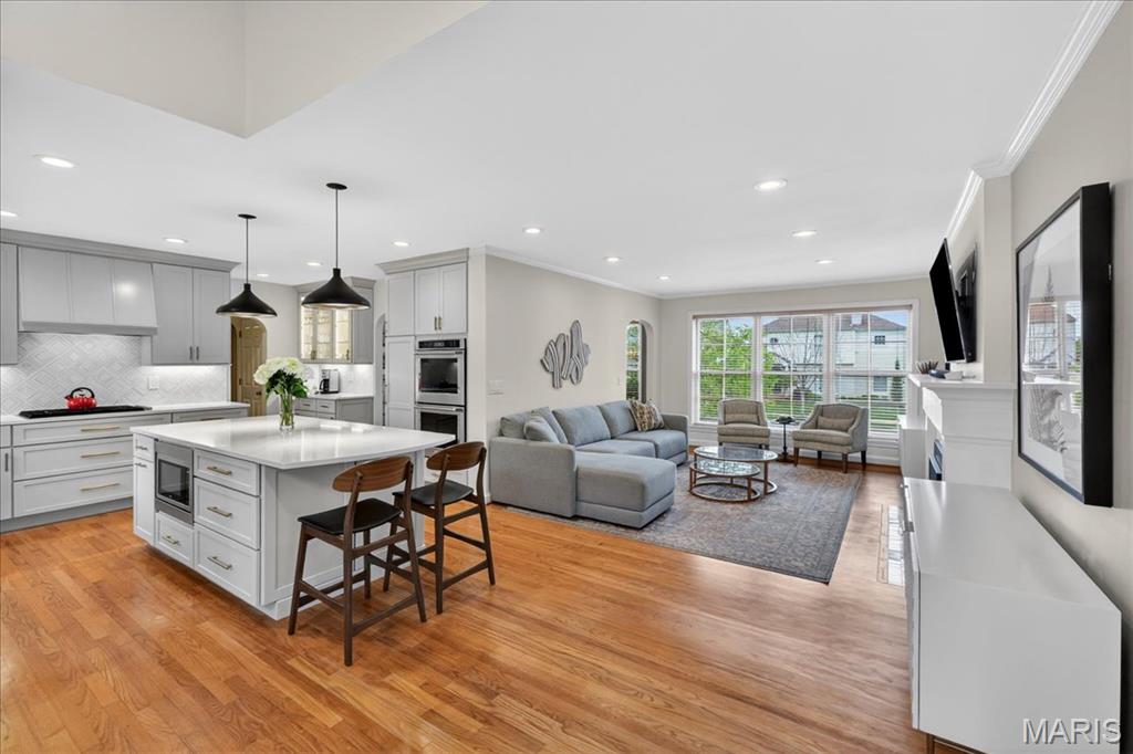 8104 Stratford Drive