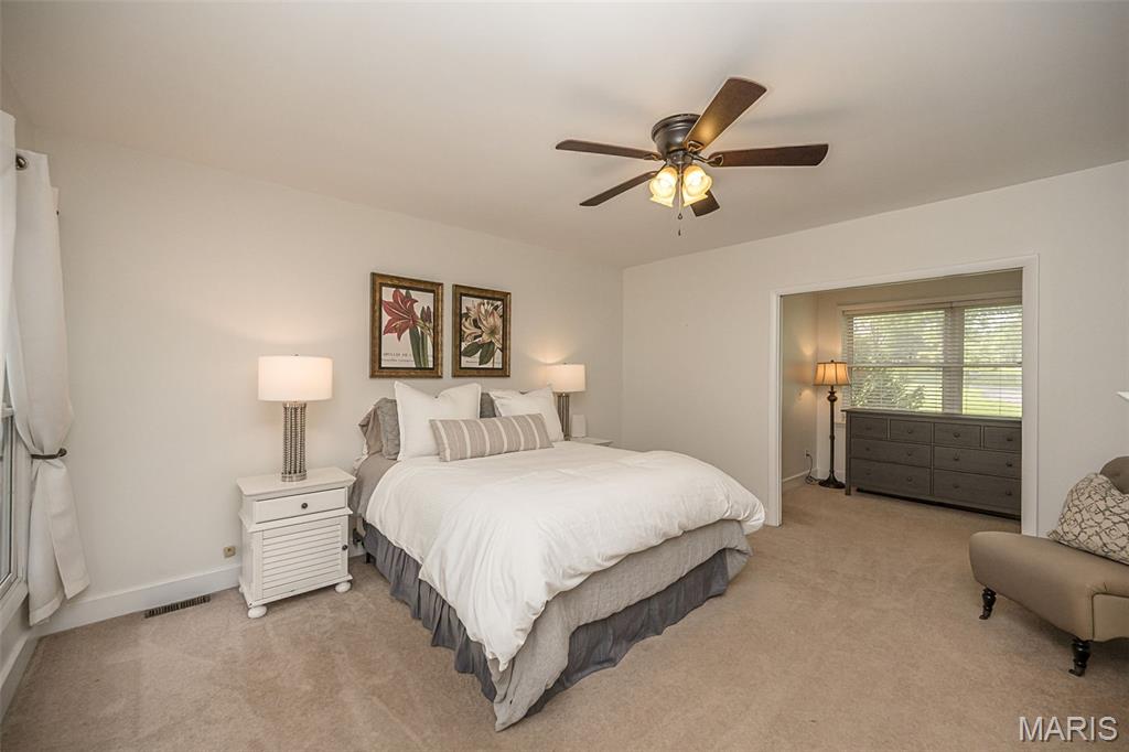 7 Kingston Manor Drive